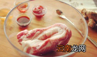 干豆角焖五花肉的做法 干豆角焖五花肉怎么做