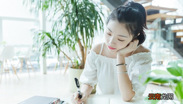 18-25度穿什么衣服合适 18-25度穿什么衣服好