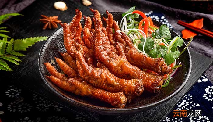 卤鸡爪的做法及配料 卤鸡爪的做法和配料