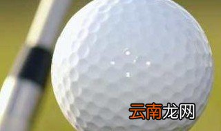 高尔夫杆应该对大左腿左侧吗 打高尔夫标准站姿