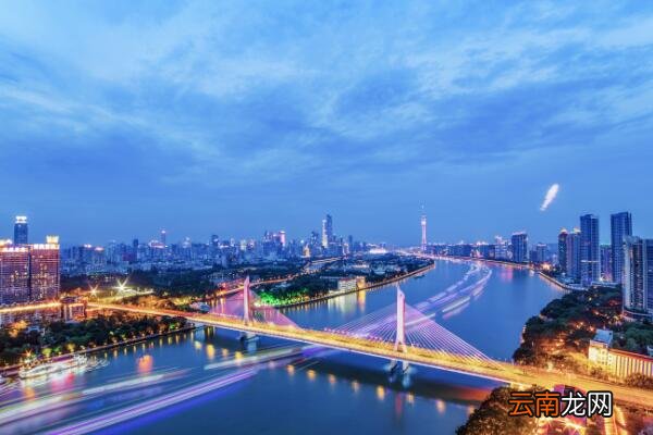 小学生感恩教师节的内容怎么写 小学生感恩教师节的内容写法