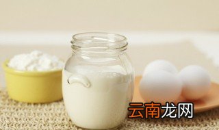 酸奶不放冰箱里能喝吗 酸奶没有放冰箱能喝吗