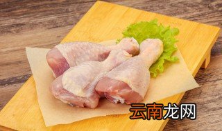 鸡腿菇烹鸡肉饼的做法，蘑菇鸡肉饼怎么做