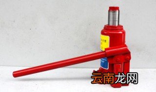 千斤顶是什么意思 千斤顶的意思