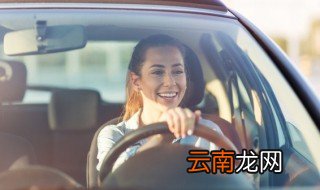 奥迪a4灯怎么启动 奥迪A4大灯怎么开启