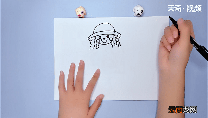 玩具洋娃娃简笔画 玩具洋娃娃简笔画画报