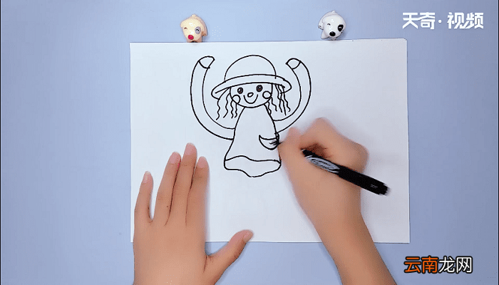 玩具洋娃娃简笔画 玩具洋娃娃简笔画画报