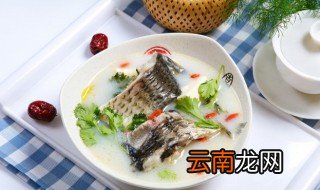 鲫鱼豆腐汤怎么煮成奶白色放热水还是凉水 鲫鱼豆腐汤怎么煮