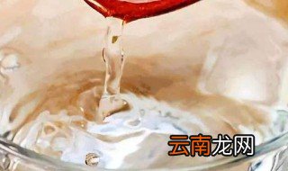 白醋和84消毒液可以一起用吗 能同时使用白醋和84消毒液吗