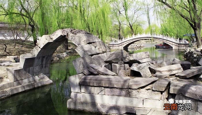 圆明园是谁烧的 火烧圆明园是八国联军还是英法联军
