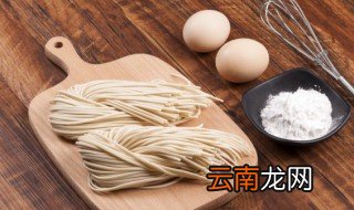 怎样做炒面既好吃又简单，炒面怎么做简单又好吃步骤