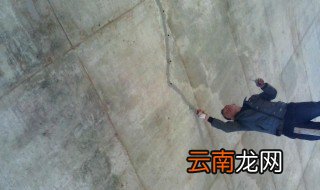 怎样做水泥板不裂缝 水泥板不裂缝怎么做