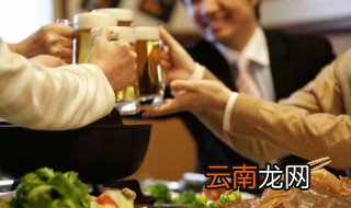 过年的时候喝酒寓意是什么 过年我们为什么要喝酒
