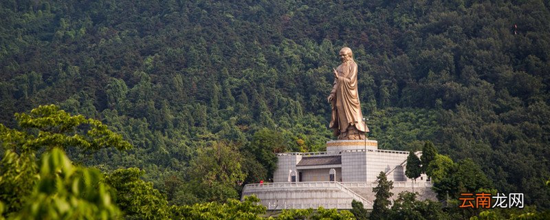 天地不仁以万物为刍狗这句话是什么意思 天地不仁以万物而刍狗是什么意思