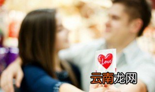 冬天适合发的情侣句子唯美 有关爱情的冬天唯美句子