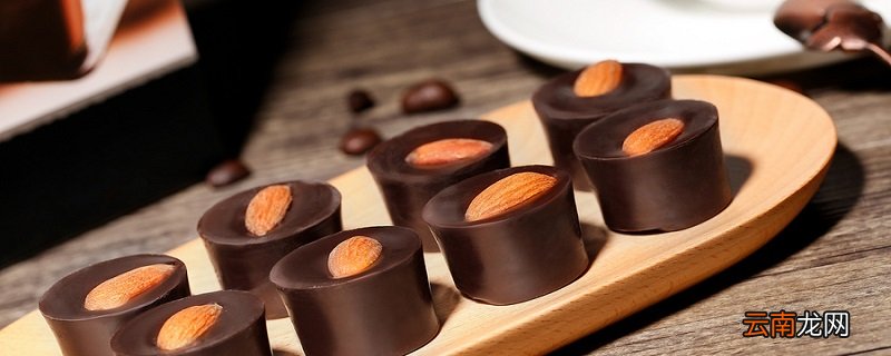 酒心巧克力里面是什么酒 酒心巧克力里的酒是什么