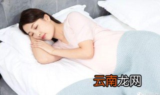 平躺睡觉是否能改善富贵包 平躺睡觉能改善富贵包吗