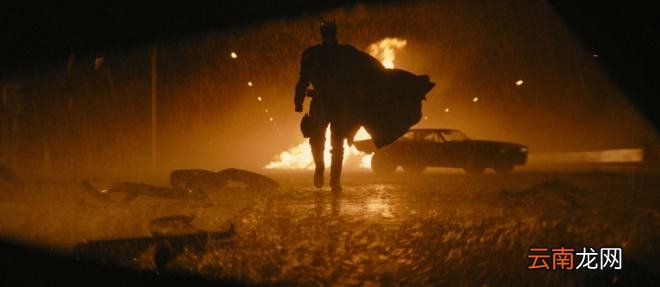 上映3天，《新蝙蝠侠》全球票房破15.6亿，吴京的年度冠军保不住