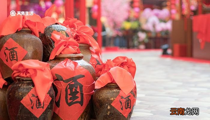路上行人欲断魂的欲是什么意思 路上行人欲断魂的欲是指