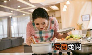墨鱼猪手汤如何做 具体制作的技巧有哪些呢