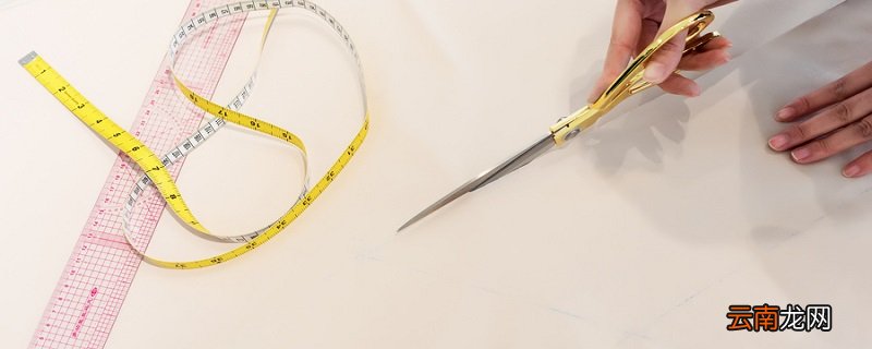 慢性子裁缝和急性子顾客刻画了什么人物形象 慢性子裁缝和急性子顾客刻画的人物形象