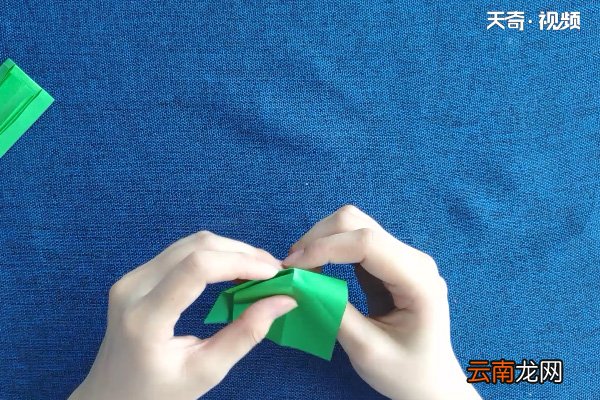 坦克的折法