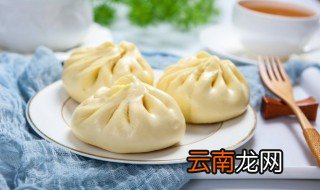 香菇芹菜馅儿的包子怎么做好吃 芹菜香菇猪肉馅包子的步骤