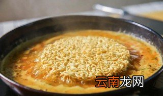 如何用雪碧凉拌出好吃的泡面 雪碧凉拌出好吃的泡面如何用