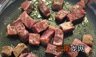 怎么煎牛肉 煎牛肉的做法