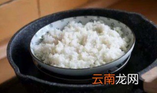 剩饭能放冰箱保鲜袋吗 剩饭能放冰箱保鲜袋吗吗