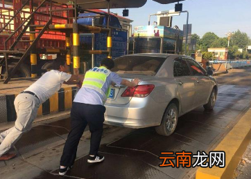 汽车电瓶没电了怎么办?老司机都喜欢这么干