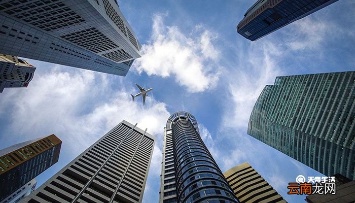 坐飞机应该注意什么 坐飞机的注意事项