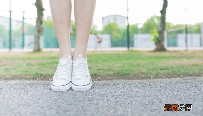 为什么鞋帮内侧会磨烂 为什么鞋帮内侧会磨烂？