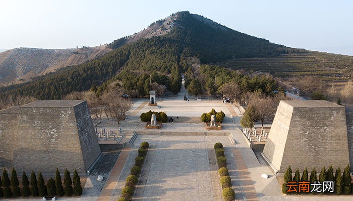 武则天的墓地在哪 武则天的墓地葬在哪里