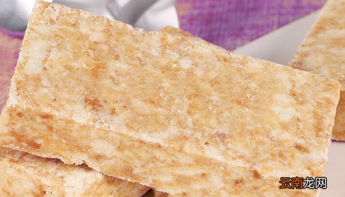 一包压缩饼干相当于几个馒头 一包压缩饼干热量相当于几个馒头热量