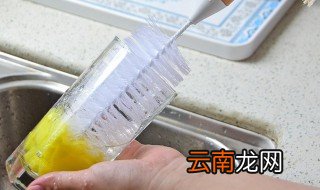玻璃杯怎么清洗 让玻璃杯清洁透亮的三种办法