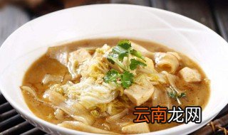 白菜炖蘑菇怎么做 冬天必备佳肴