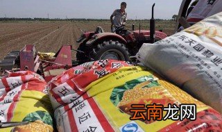 小麦底肥3个15怎么样 小麦底肥施用“三个十五”复合肥好不好