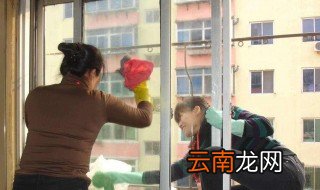 玻璃窗怎么擦才干净 窗户擦干净的方法
