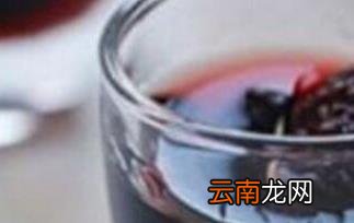 桑葚泡红酒有什么功效