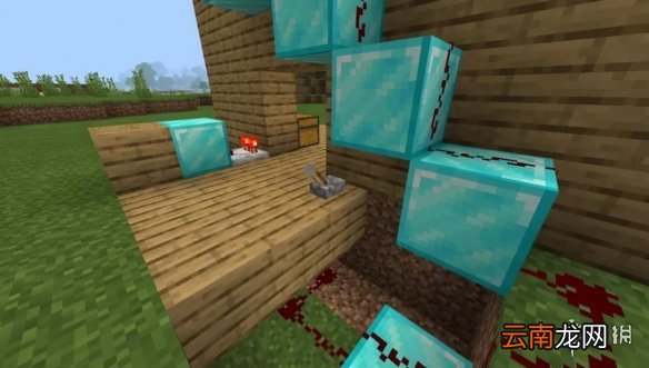 我的世界手游红石隐藏门怎么做 我的世界红石隐藏门建造图文攻略