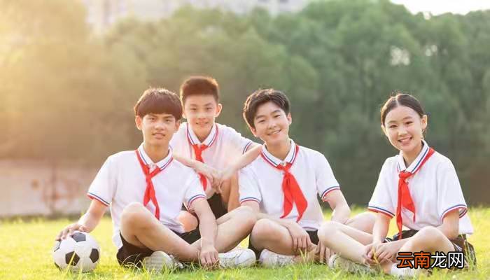 赞美学校的诗歌 赞美学校的诗歌有