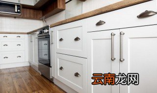 屋里柜子发霉怎么办 屋里柜子发霉解决方法