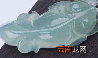 翡翠鱼的寓意 翡翠鱼的寓意是什么
