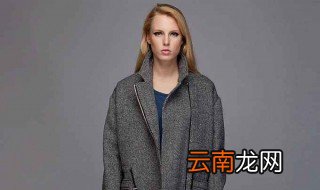 大衣应该怎样洗 这样做即可