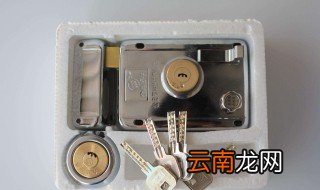 门锁不好开用什么油 门锁不好用怎么办