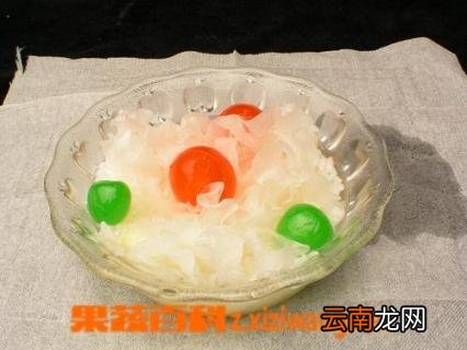 银耳樱桃粥
