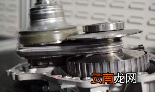 cvt变速箱油多久换一次 开几公里后需更换