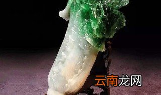 翡翠白菜的寓意和象征 翡翠白菜的寓意和象征是什么