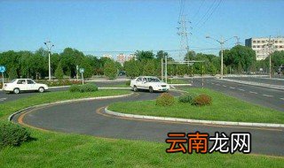 s 线弯曲行驶技巧 帮你提高驾驶安全性